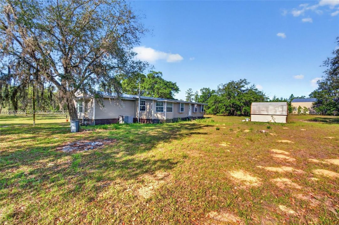 For Sale: $249,900 (2 beds, 2 baths, 1406 Square Feet)