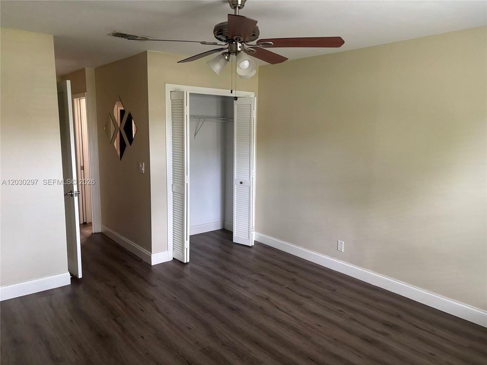 Plus closet
