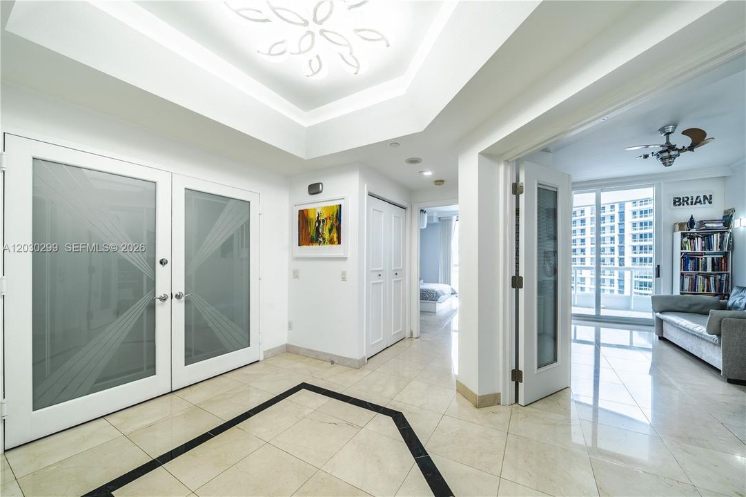 For Sale: $1,169,000 (3 beds, 2 baths, 2440 Square Feet)