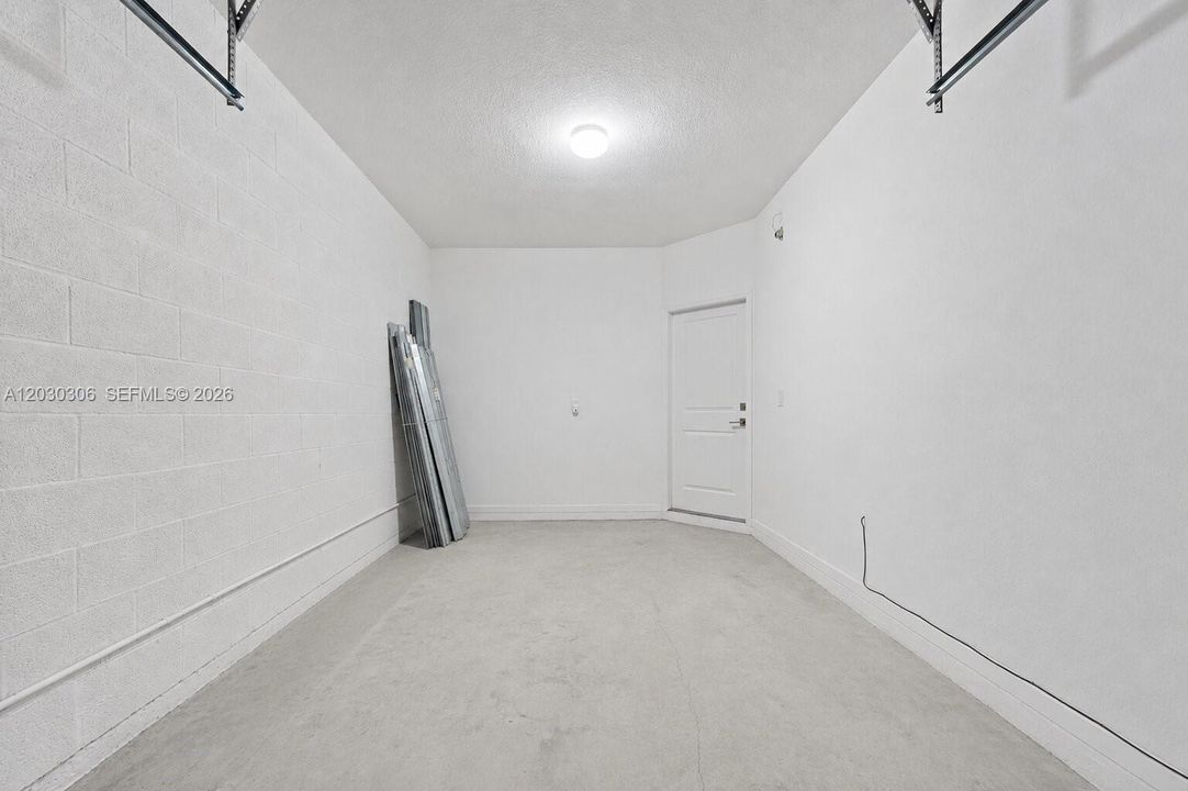 En Venta: $402,999 (4 camas, 3 baños, 1916 Pies cuadrados)