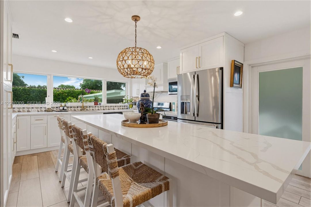 En Venta: $1,685,000 (5 camas, 4 baños, 2053 Pies cuadrados)