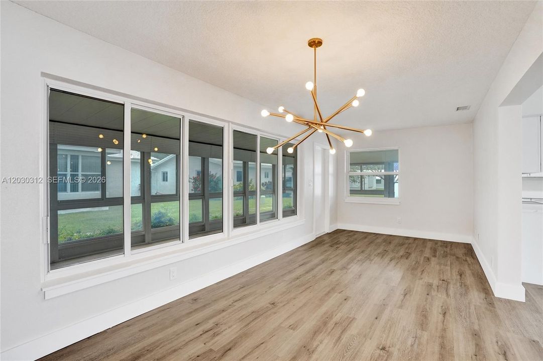 Active With Contract: $379,900 (2 beds, 2 baths, 1361 Square Feet)