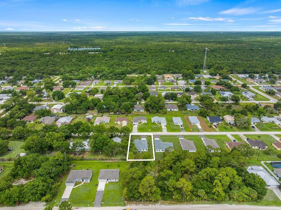 8186-104th-Ct-HigMedia-005-1280