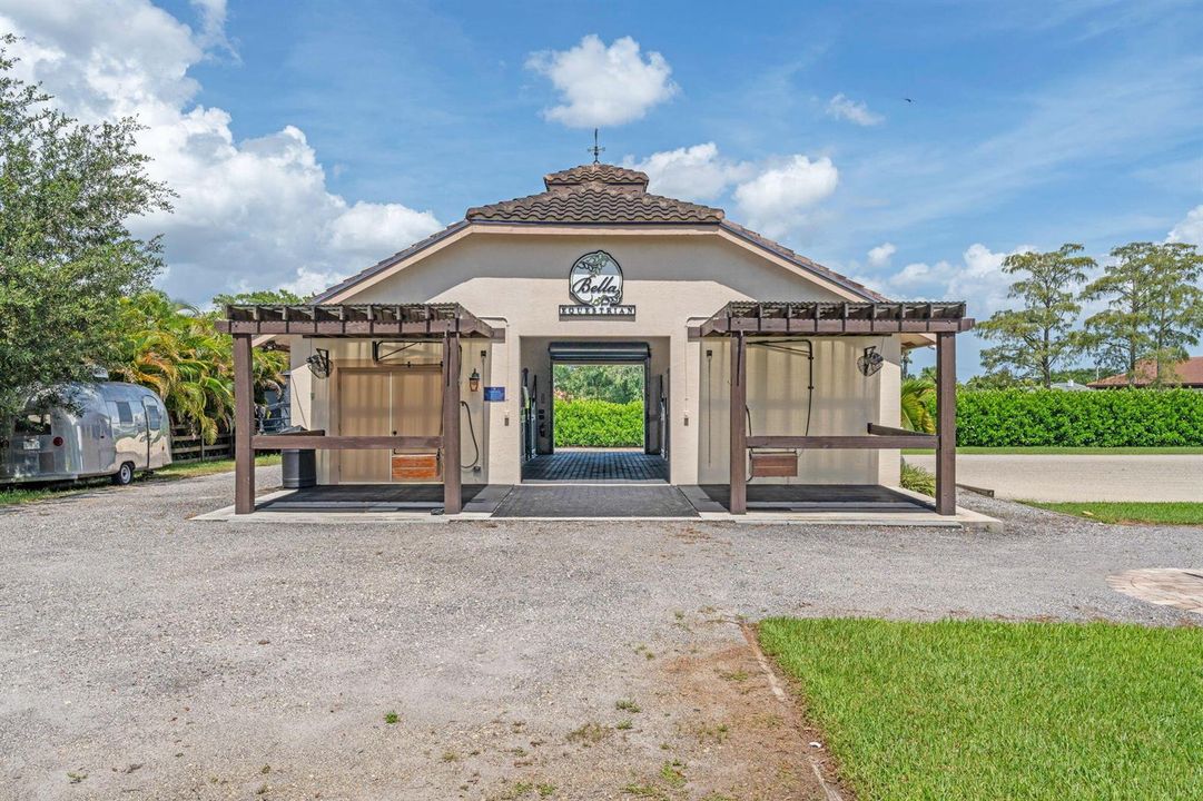 102-web-or-mls-A7408564