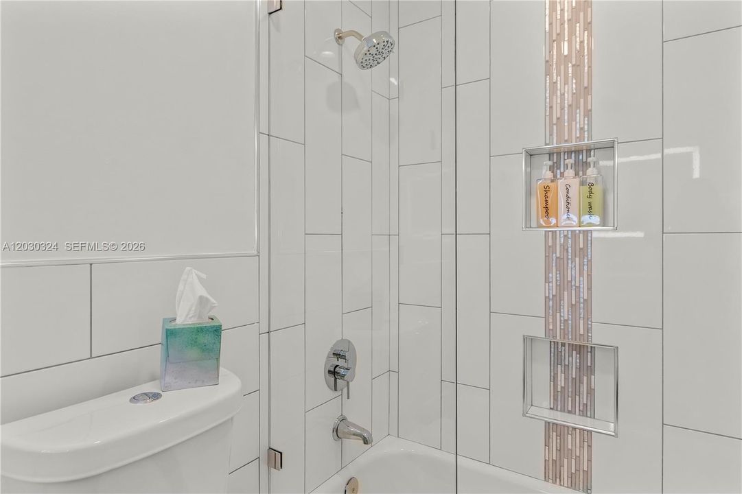 待售: $1,499,000 (4 贝兹, 4 浴室, 2236 平方英尺)