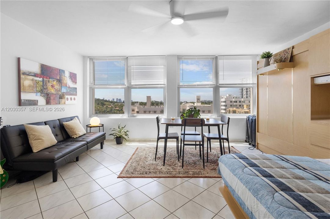For Rent: $2,050 (0 beds, 1 baths, 518 Square Feet)