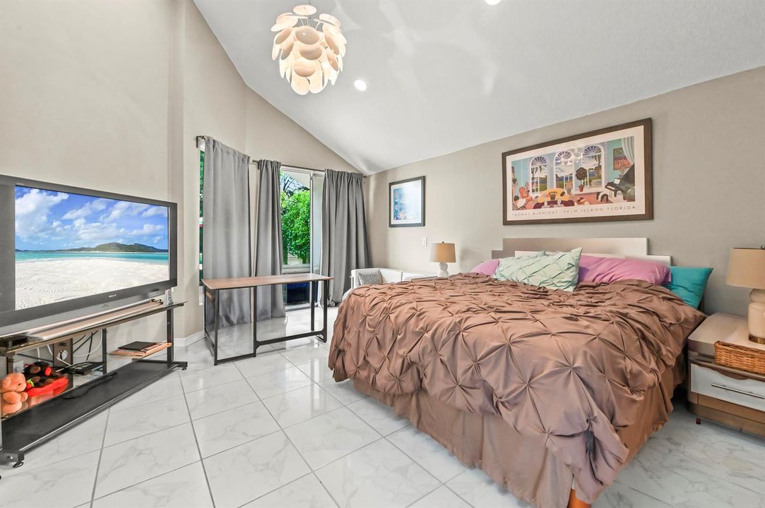 25 Bedroom 02_1