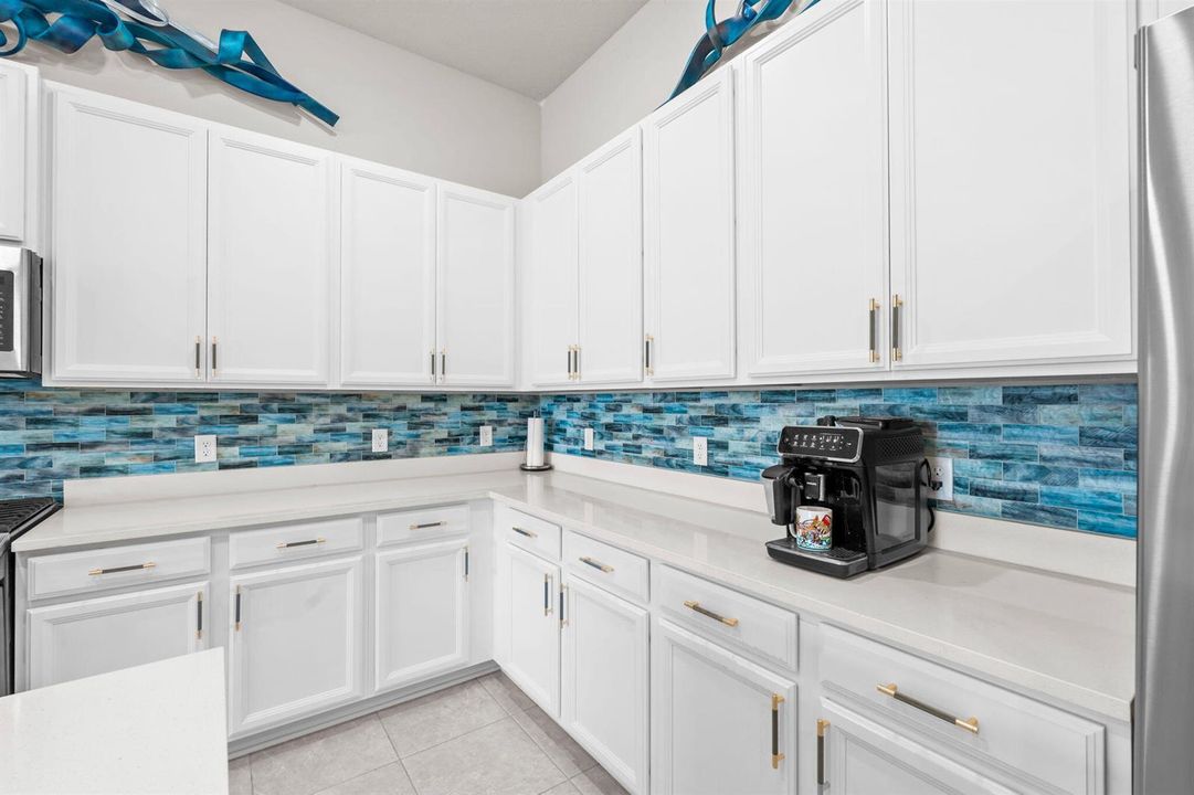 16-web-or-mls-A7407881