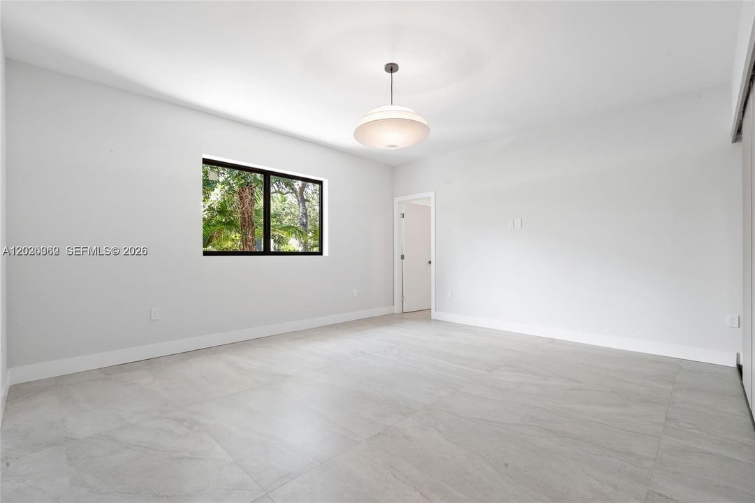 В аренду: $24,500 (4 спален, 4 ванн, 3206 Квадратных фут)