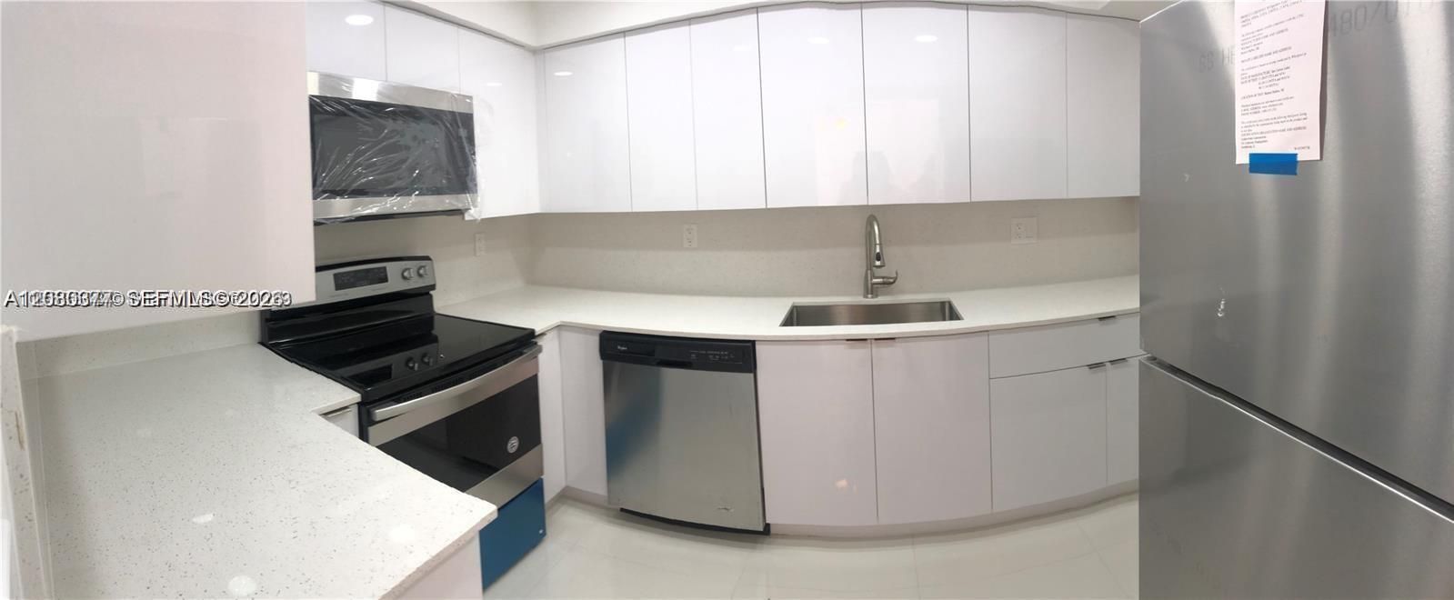En Venta: $420,000 (2 camas, 2 baños, 1477 Pies cuadrados)