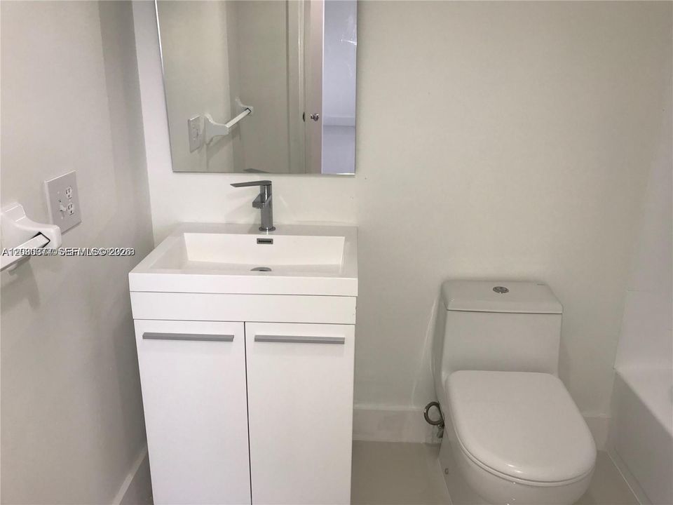 En Venta: $420,000 (2 camas, 2 baños, 1477 Pies cuadrados)