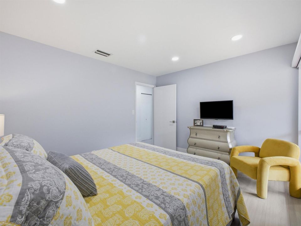 Bedroom 2 2