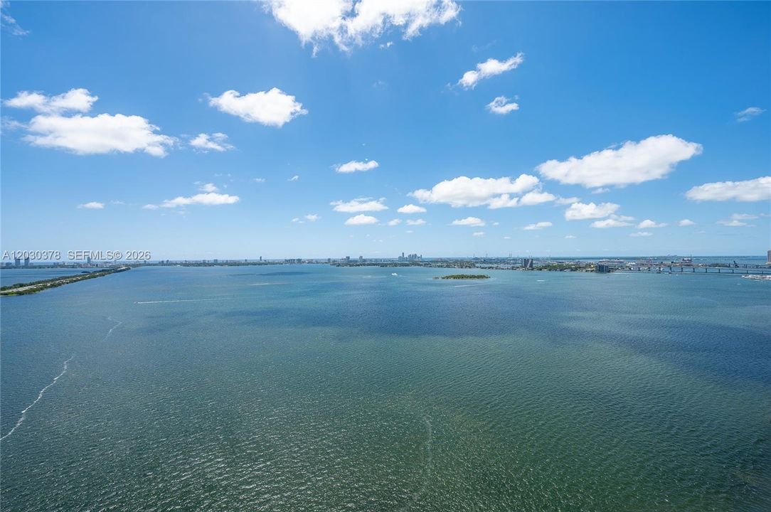 For Rent: $8,350 (3 beds, 3 baths, 1526 Square Feet)