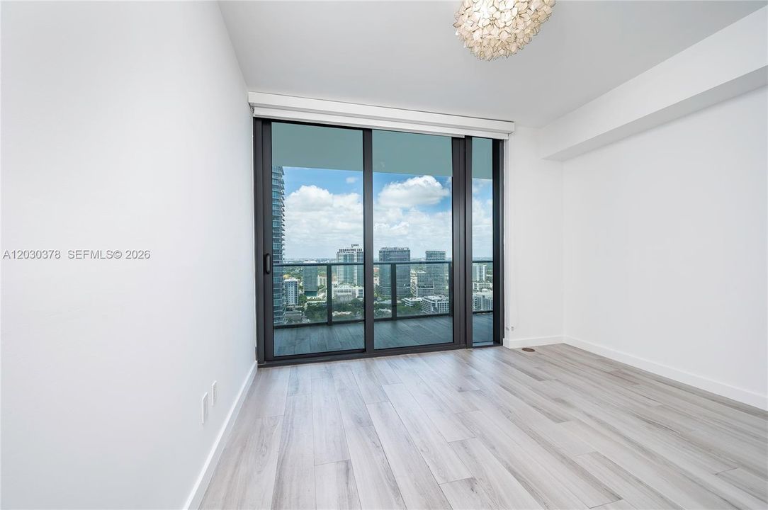 For Rent: $8,350 (3 beds, 3 baths, 1526 Square Feet)