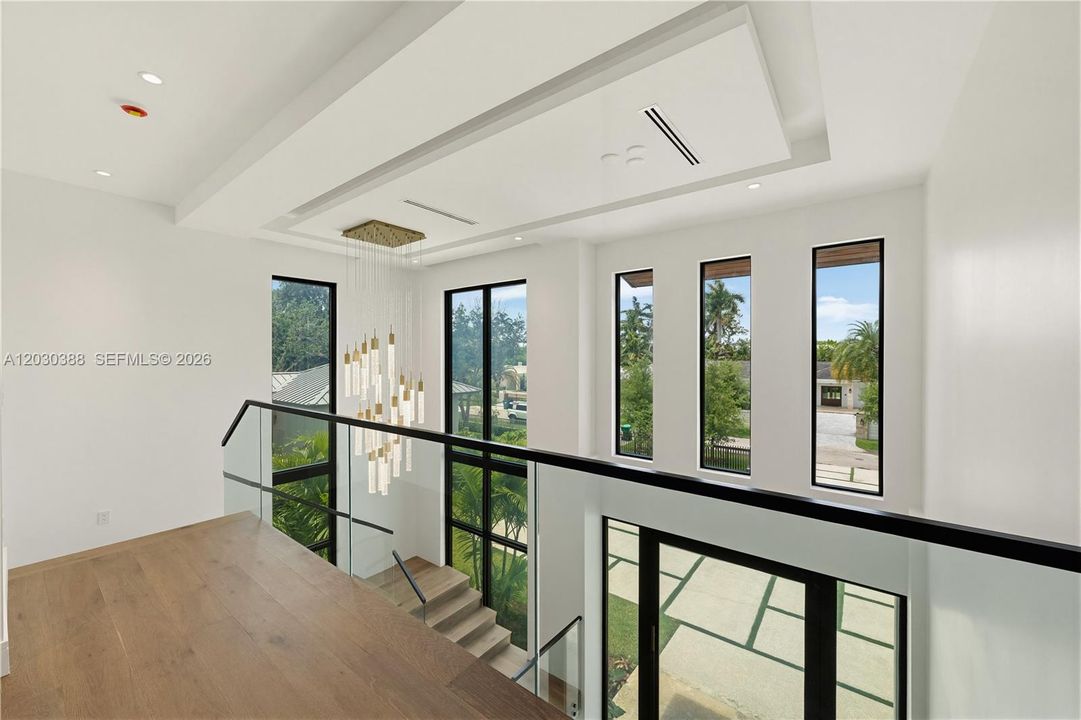 For Sale: $5,995,000 (6 beds, 7 baths, 5266 Square Feet)