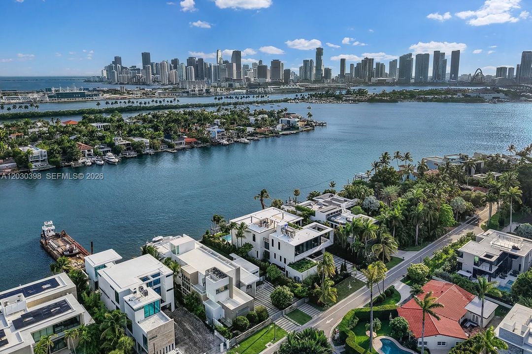 En Venta: $49,500,000 (7 camas, 6 baños, 8300 Pies cuadrados)