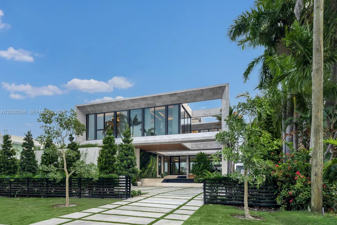 На продажу: $49,500,000 (7 спален, 6 ванн, 8300 Квадратных фут)