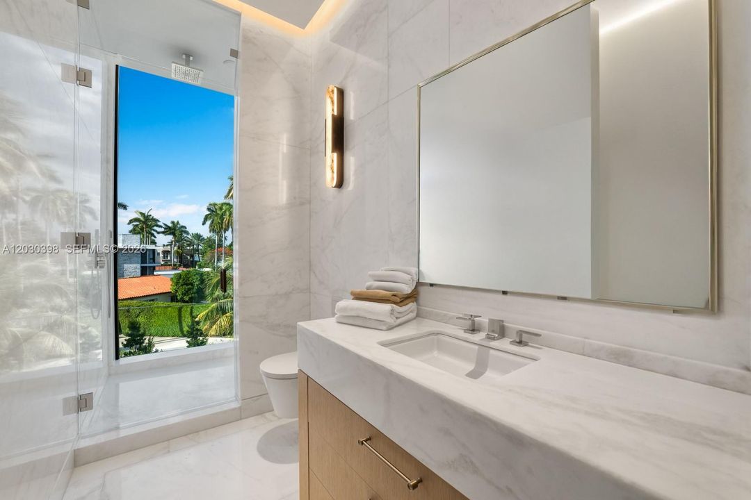 En Venta: $49,500,000 (7 camas, 6 baños, 8300 Pies cuadrados)