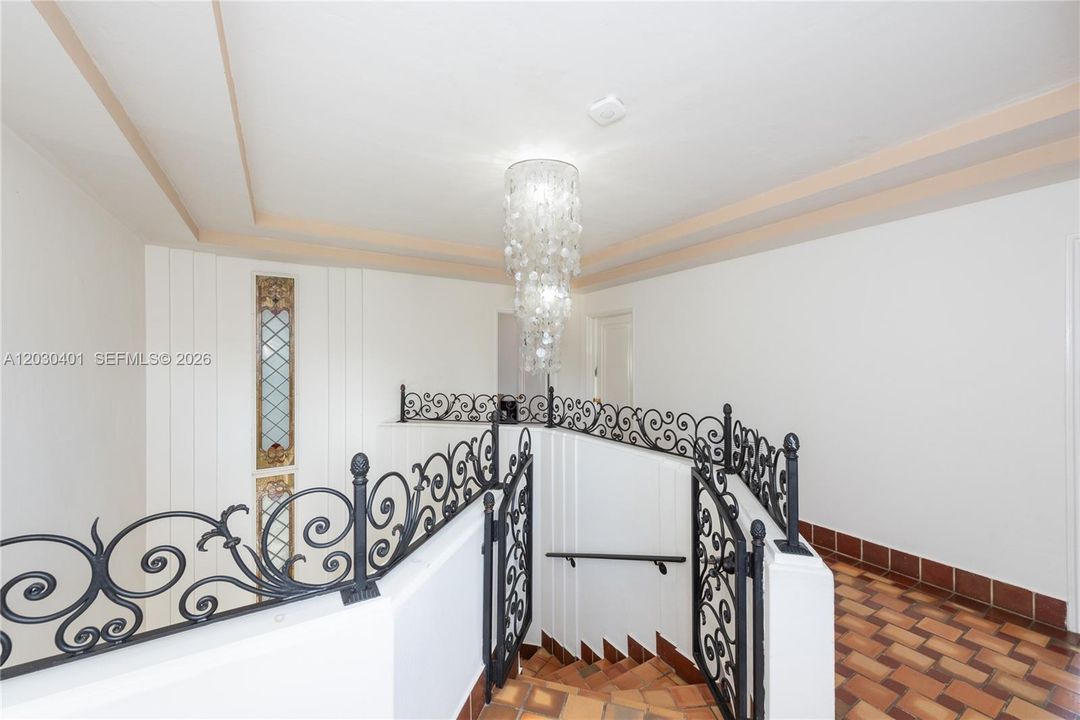 For Sale: $4,450,000 (5 beds, 4 baths, 4636 Square Feet)