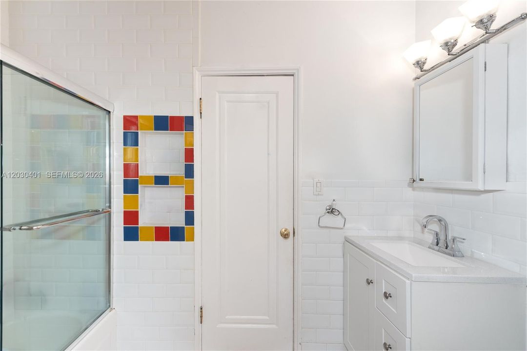 For Sale: $4,450,000 (5 beds, 4 baths, 4636 Square Feet)