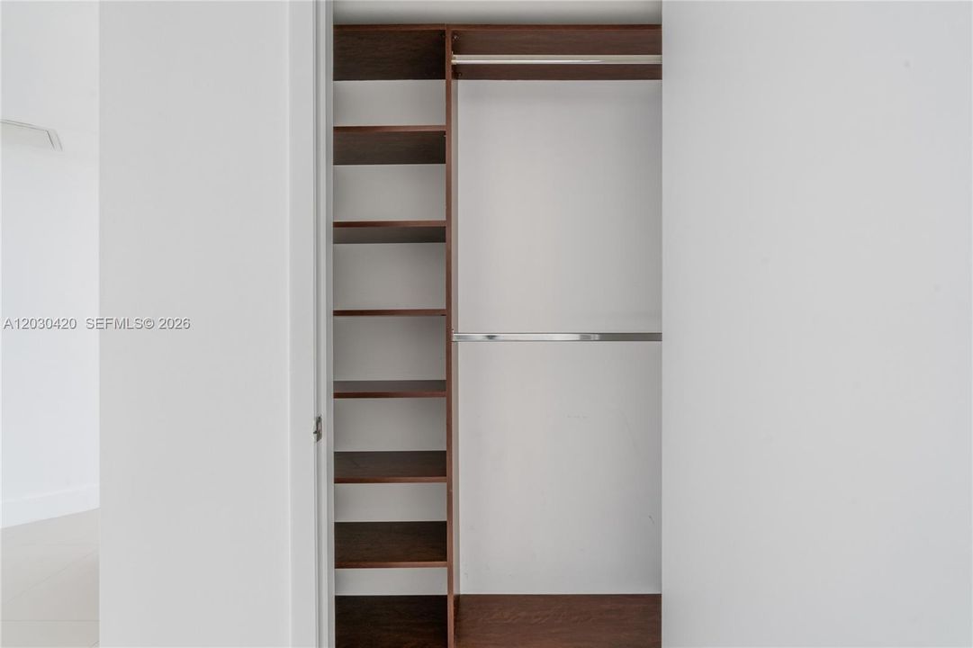 : $4,800 (2 спален, 2 ванн, 1290 Квадратных фут)