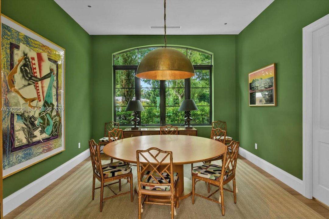 For Sale: $13,790,000 (8 beds, 9 baths, 7772 Square Feet)
