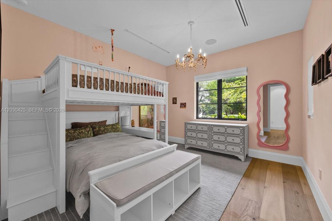 For Sale: $13,790,000 (8 beds, 9 baths, 7772 Square Feet)