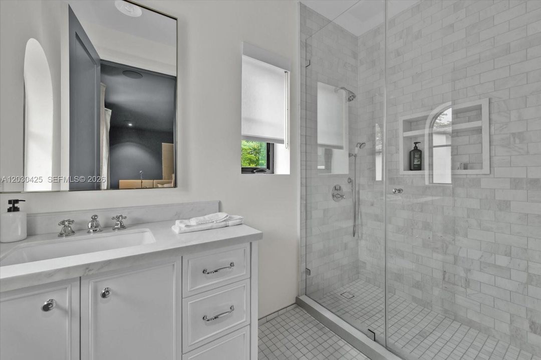 For Sale: $13,790,000 (8 beds, 9 baths, 7772 Square Feet)