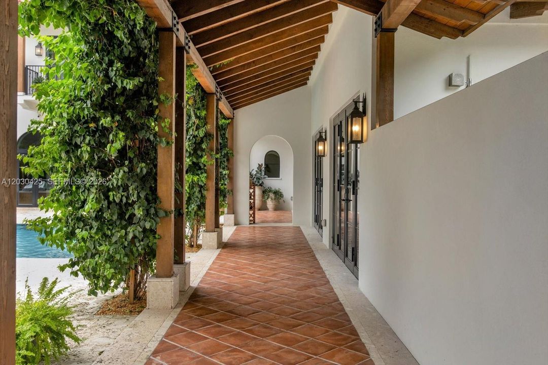 For Sale: $13,790,000 (8 beds, 9 baths, 7772 Square Feet)