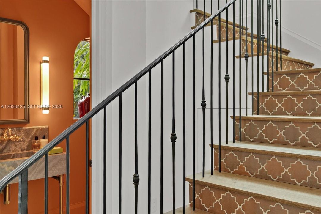 For Sale: $13,790,000 (8 beds, 9 baths, 7772 Square Feet)