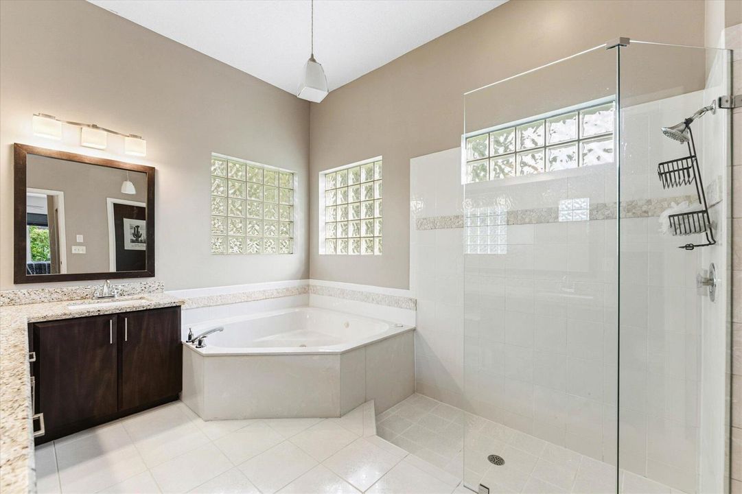 28-10331 NW 62nd Dr, Parkland-45