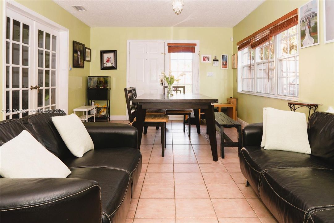 For Sale: $507,900 (3 beds, 2 baths, 1848 Square Feet)