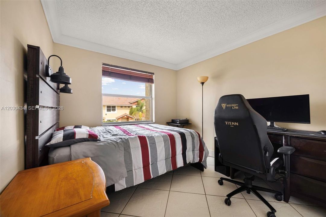 For Sale: $435,000 (3 beds, 2 baths, 1430 Square Feet)