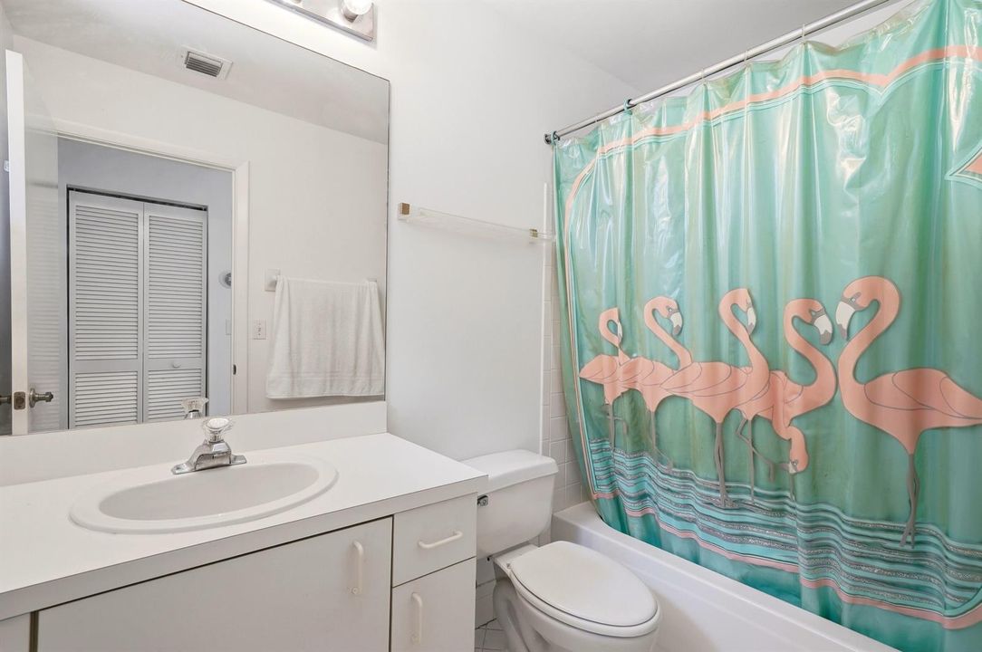 28_bathroom