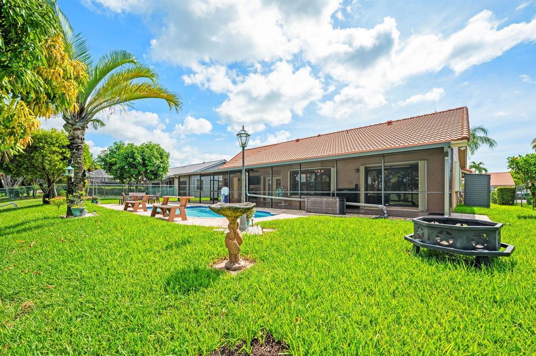 24-web-or-mls-5531-hawkes-bluff-ave