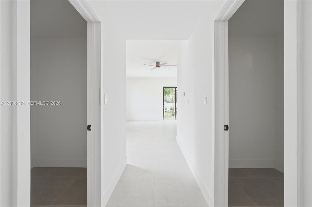 На продажу: $879,999 (4 спален, 3 ванн, 3000 Квадратных фут)