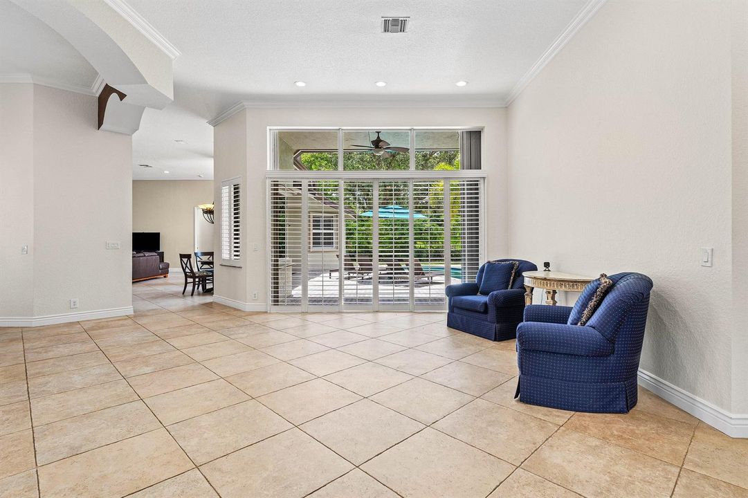 013-6867Northwest107thTerrace-Parkland-F