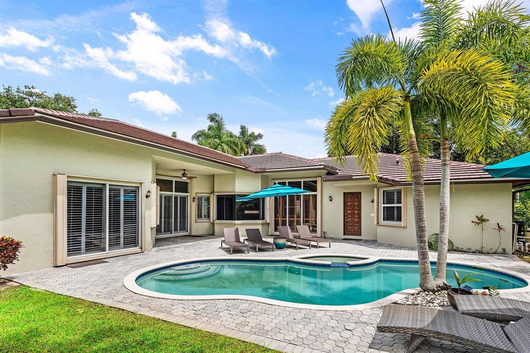 032-6867Northwest107thTerrace-Parkland-F