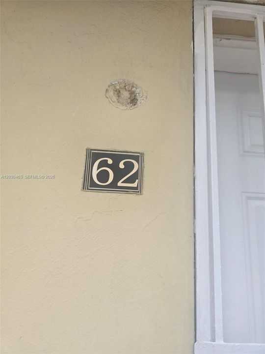 For Rent: $2,000 (1 beds, 1 baths, 580 Square Feet)