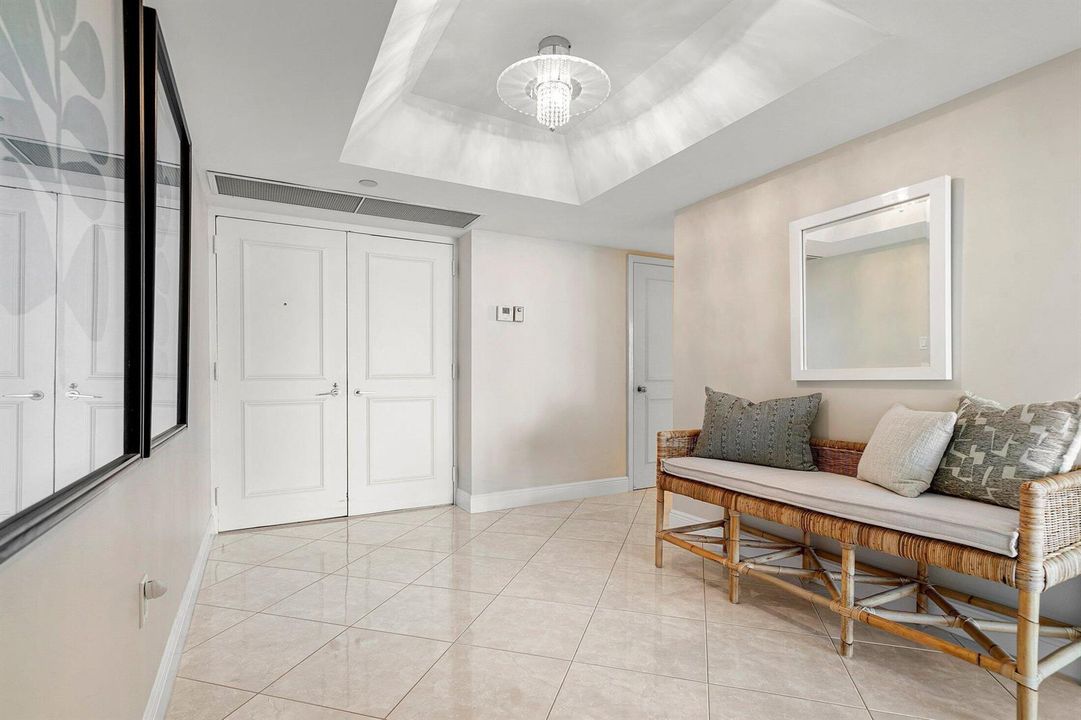 Spacious entry