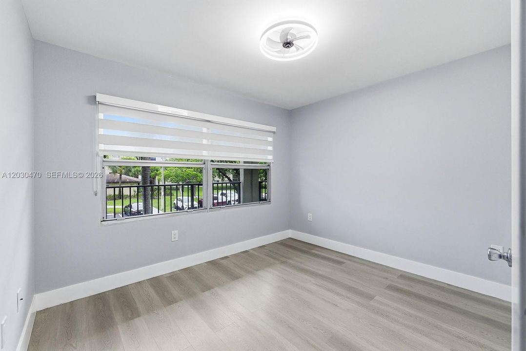For Rent: $2,400 (2 beds, 2 baths, 1207 Square Feet)