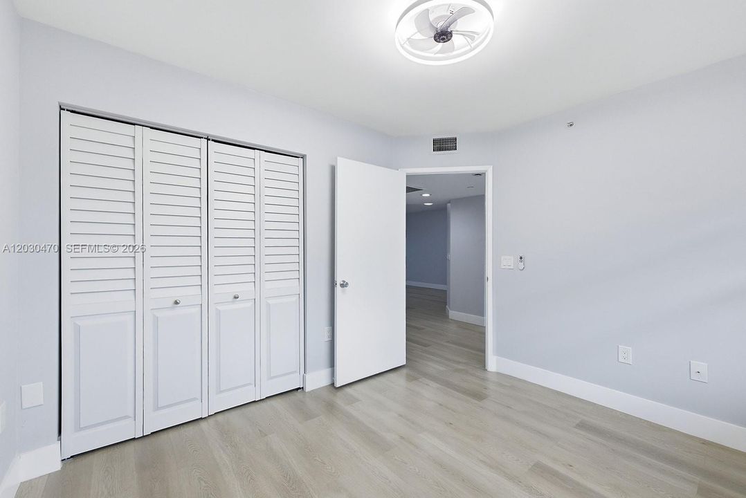 For Rent: $2,400 (2 beds, 2 baths, 1207 Square Feet)