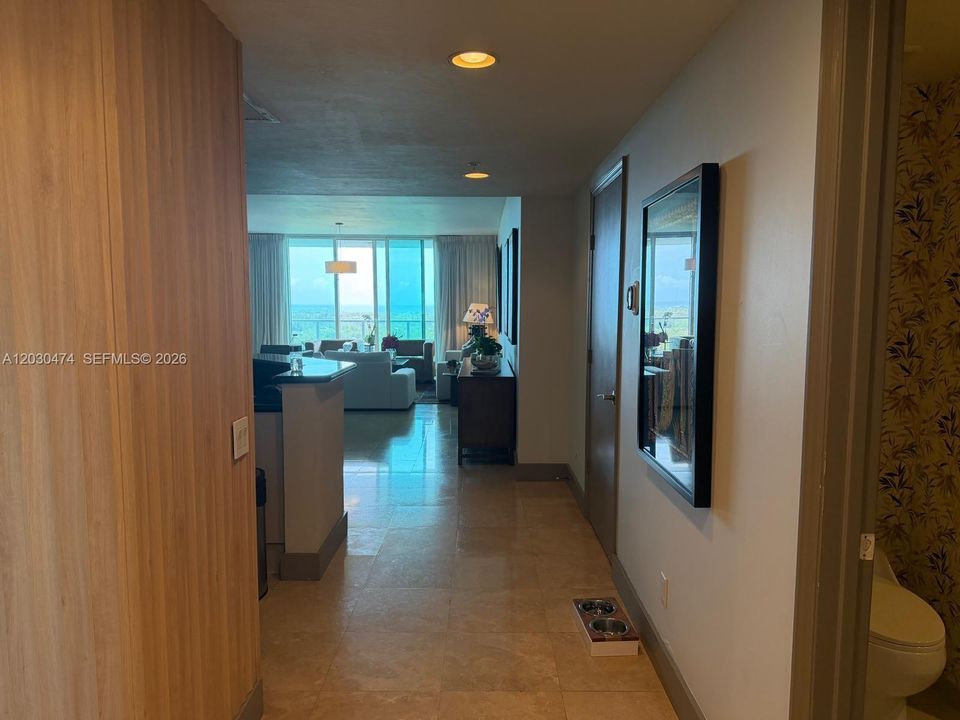 For Sale: $618,000 (3 beds, 3 baths, 2048 Square Feet)