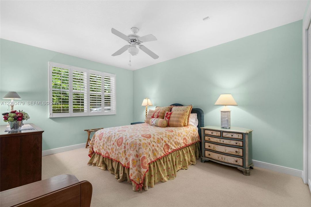 For Sale: $4,995,000 (5 beds, 4 baths, 3836 Square Feet)