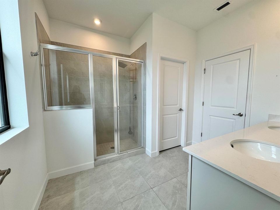 masterbathroom