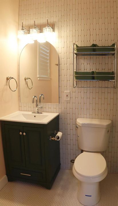 614 Palm St. Apt 1 West Palm Beach 33401