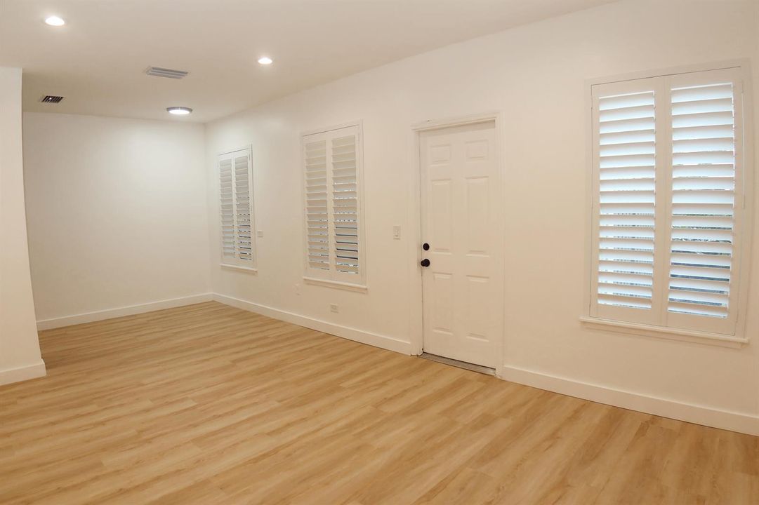 614 Palm St. Apt 1 West Palm Beach 33401