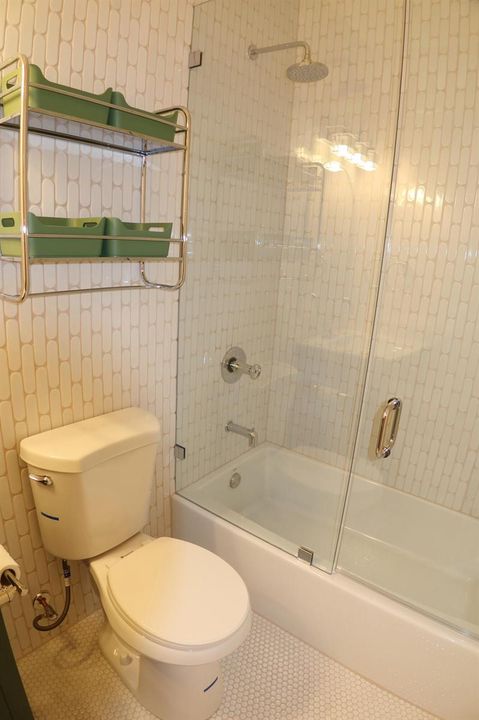 614 Palm St. Apt 1 West Palm Beach 33401