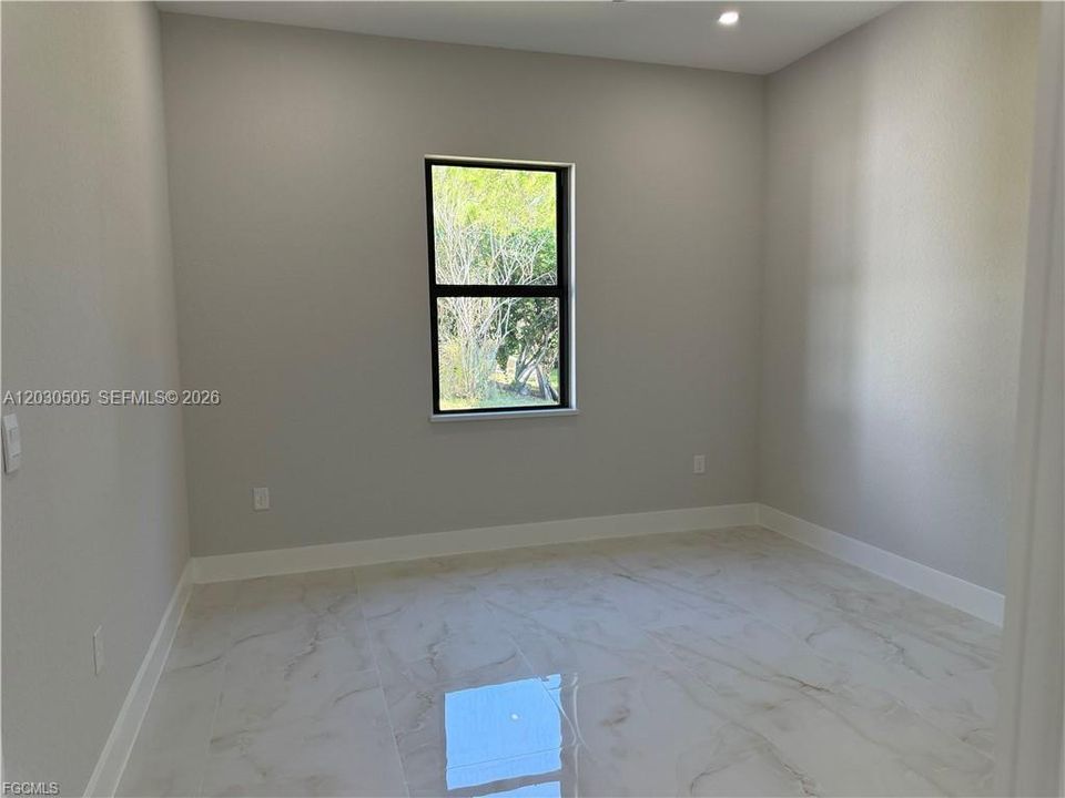En Venta: $543,300 (5 camas, 4 baños, 0 Pies cuadrados)