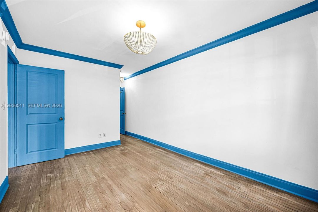 На продажу: $250,000 (1 спален, 1 ванн, 655 Квадратных фут)